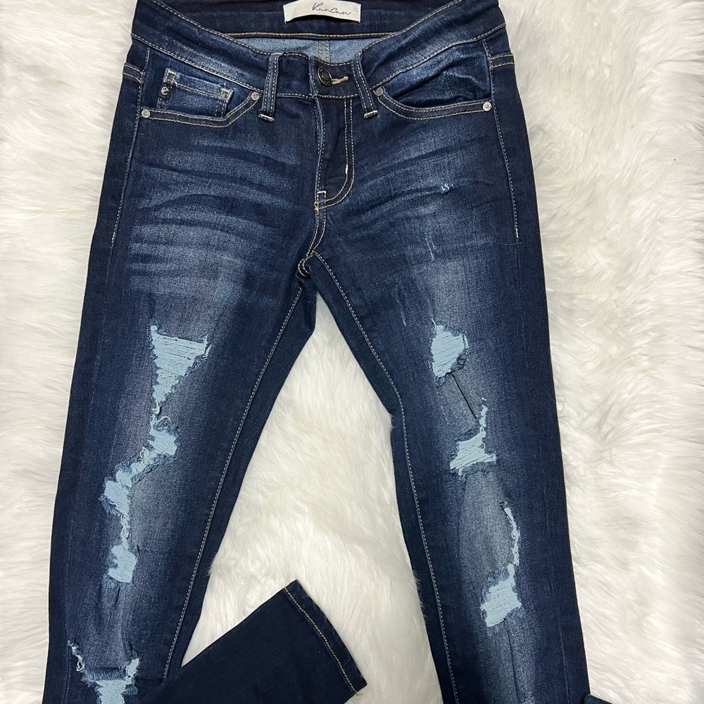 KanCan Distressed Jeans
